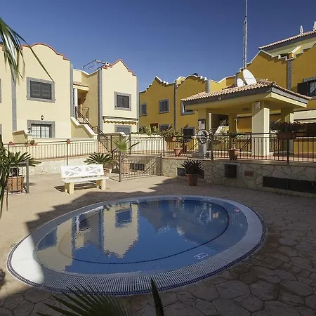 Apartman Beautiful Roof Terrace *